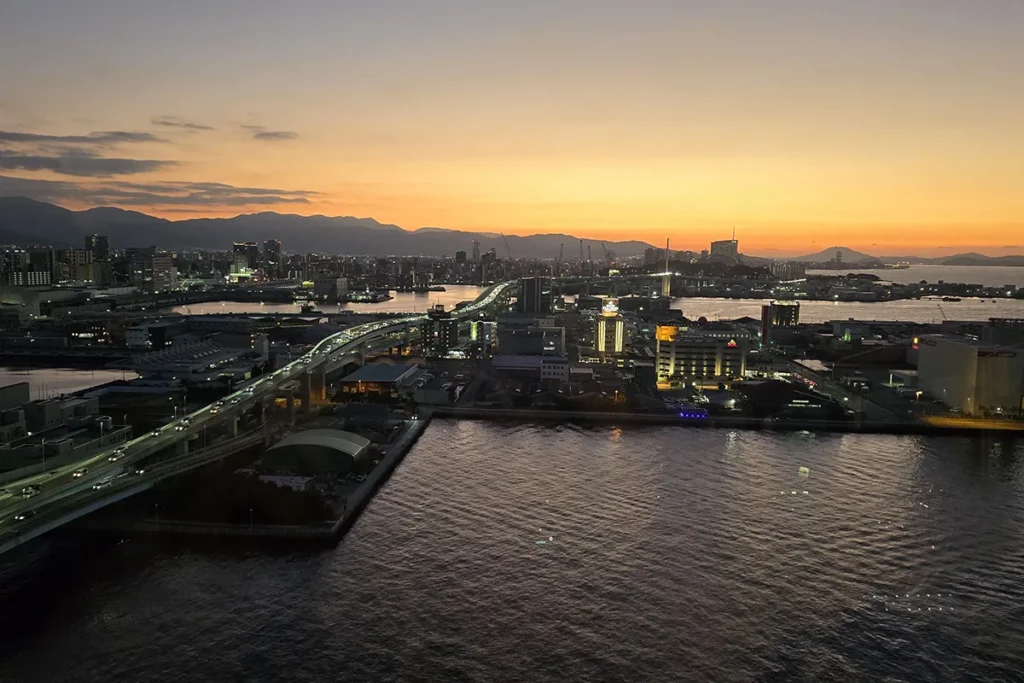 하카타 포트타워에서 보는 하카타 만과 후쿠오카 전경은 예술이다.