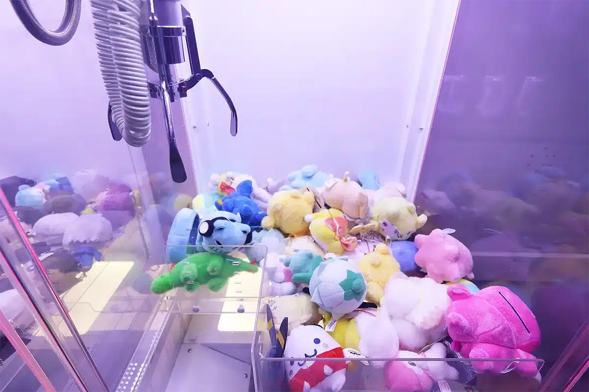 Try your luck! Can you grab one of these cute plushies from the claw machine? 🧸