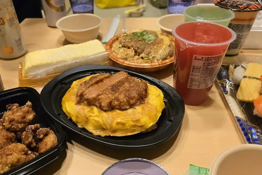 뉴카멜리아호 후쿠오카 여행 시작 전 일행들과 즐거운 회식 타임