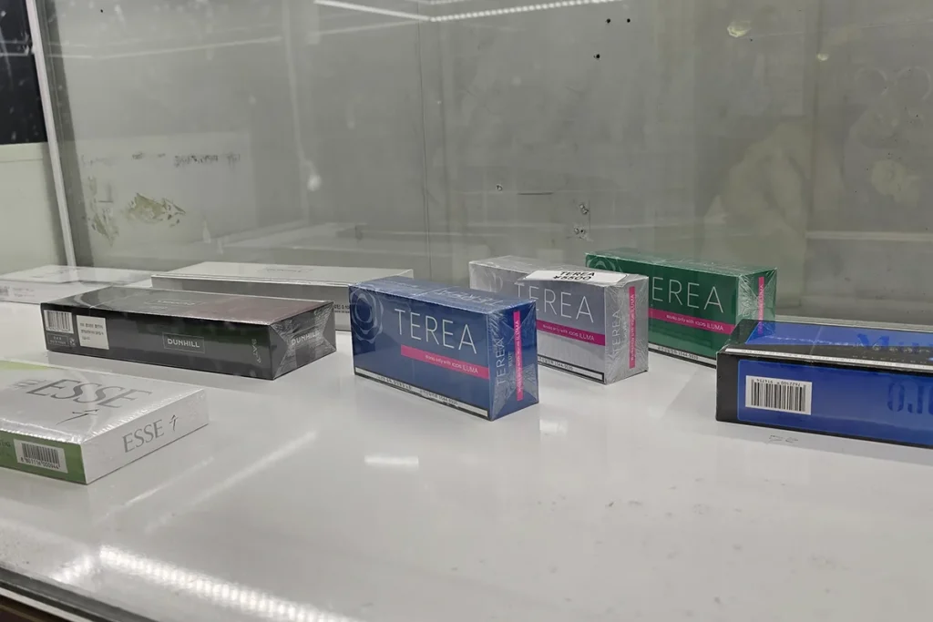 뉴카멜리아호 면세점에서 판매하는 담배 이미지