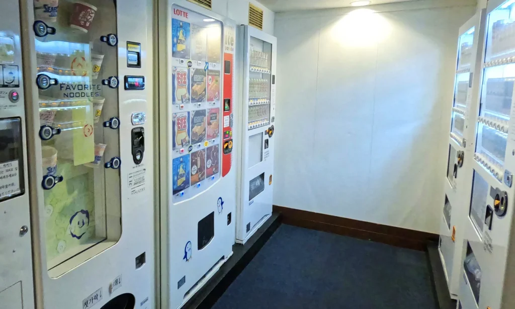 뉴카멜리아호 자판기